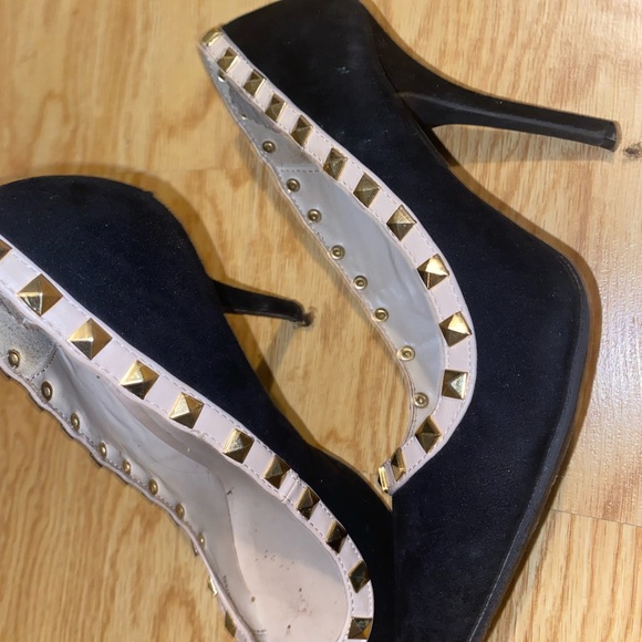 Charlotte Russe Heels - Picture 2 of 4